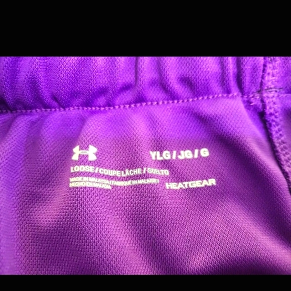 Under Armour Shorts Women's Size XSP Heat Gear Running Performance YLG/JG/G - Picture 5 of 6